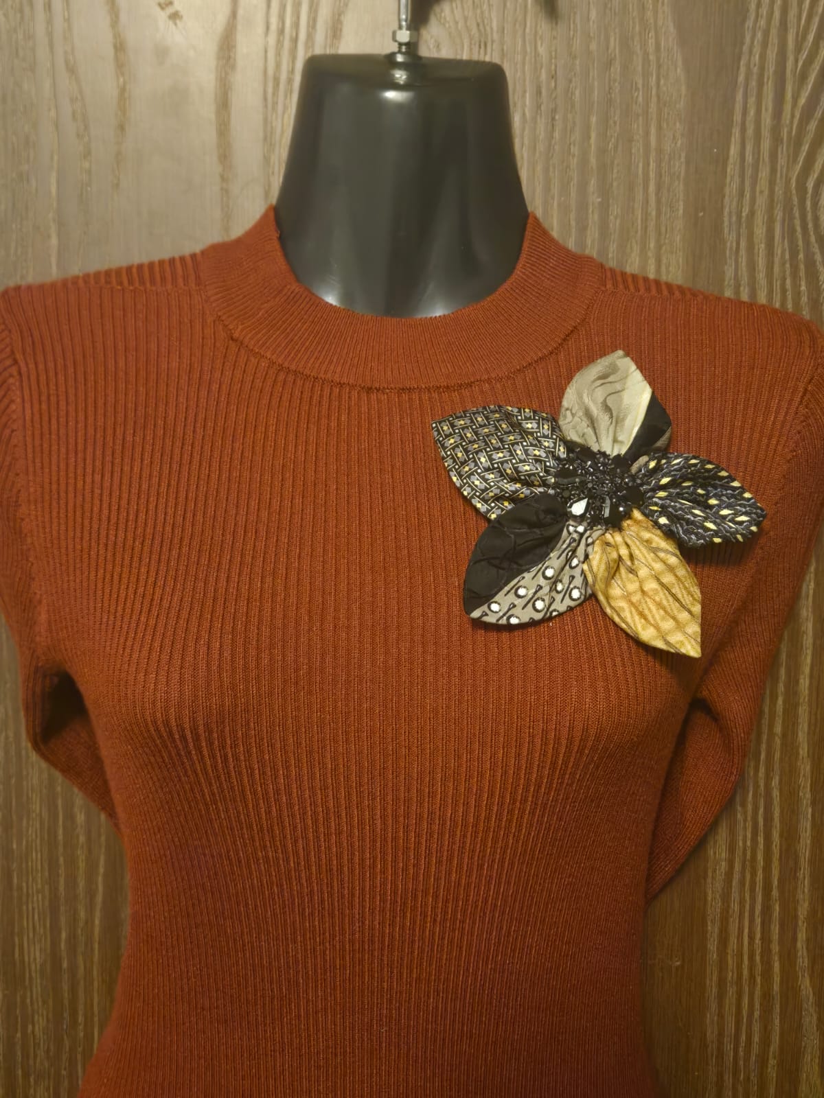 Sunflower Pins | Mama's Ties