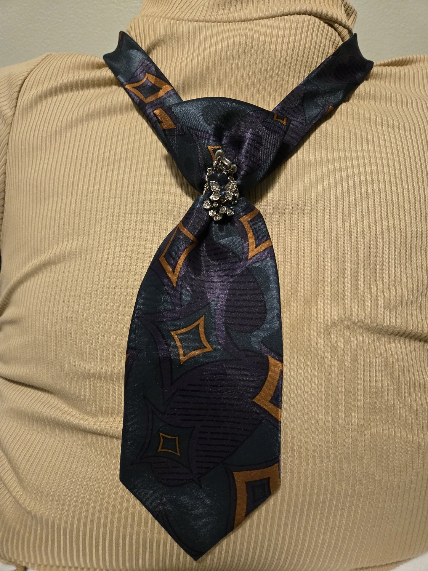 Gold Diamond | Mama's Ties