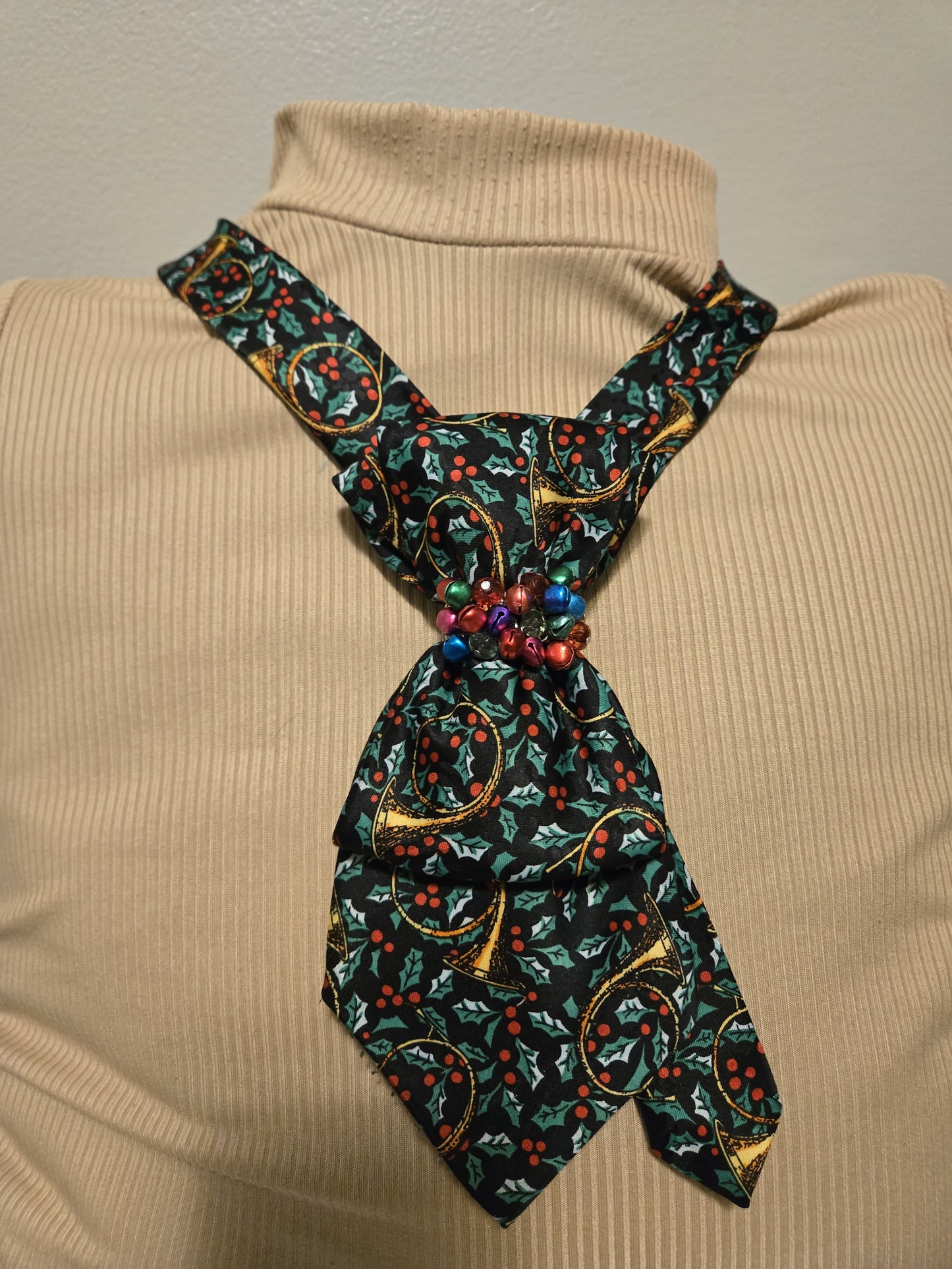 Holly Jolly | Mama's Ties