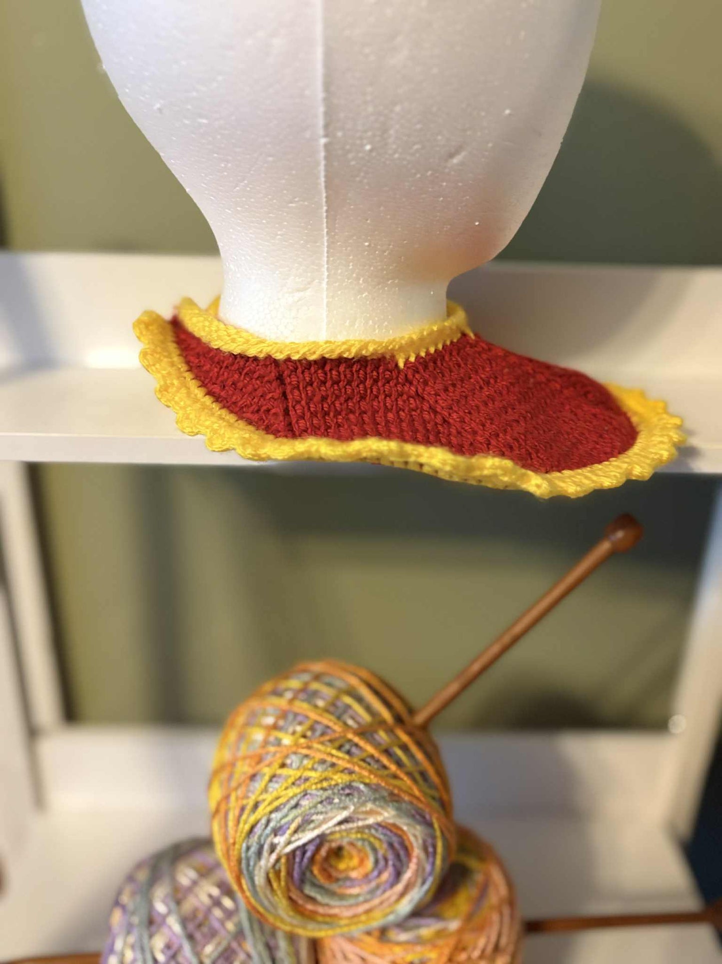 Lil Bud Bibs | HannsKnitted