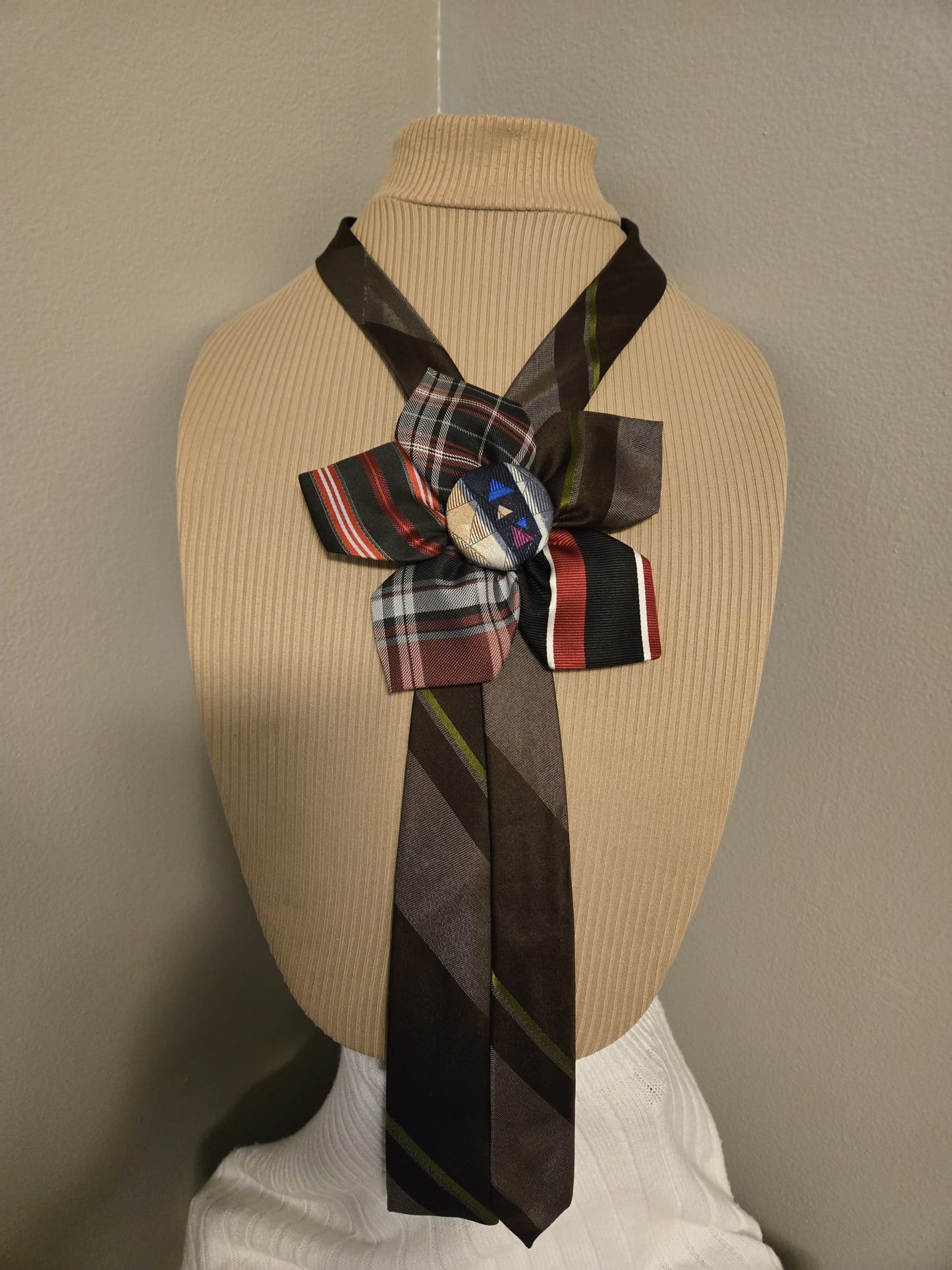 Festive Flower | Mama's Ties