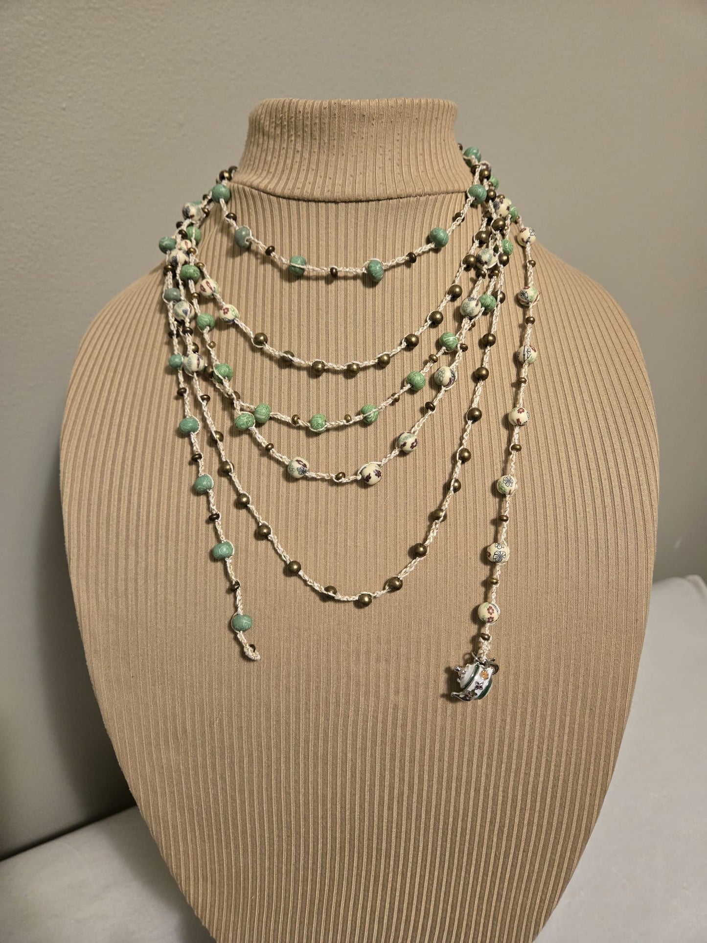 Handmade Beaded Necklaces | Mama's Crafts