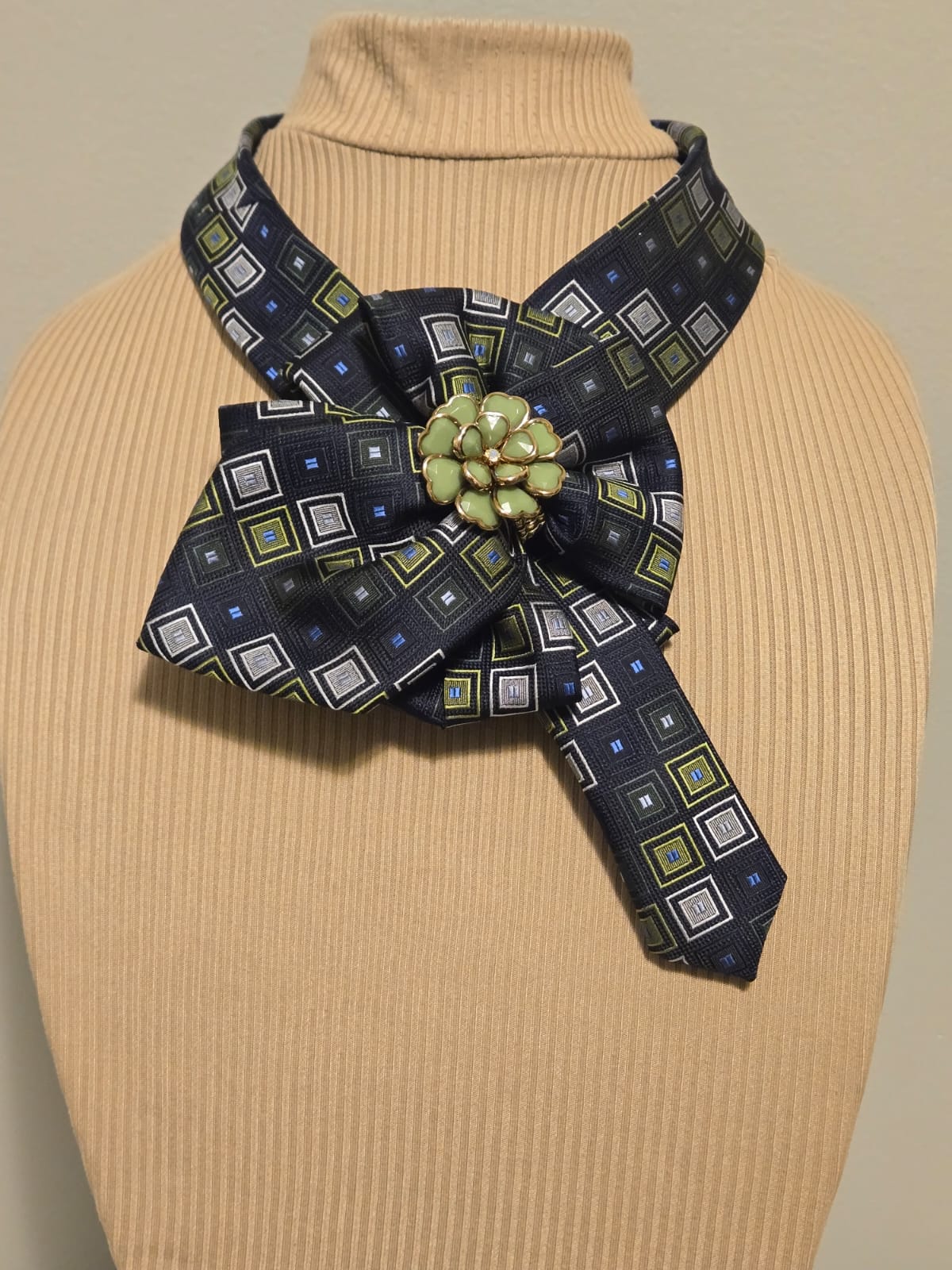 Green Floral | Mama's Ties
