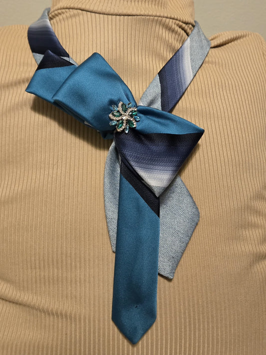 Blue Necktie Bow | Mama's Ties
