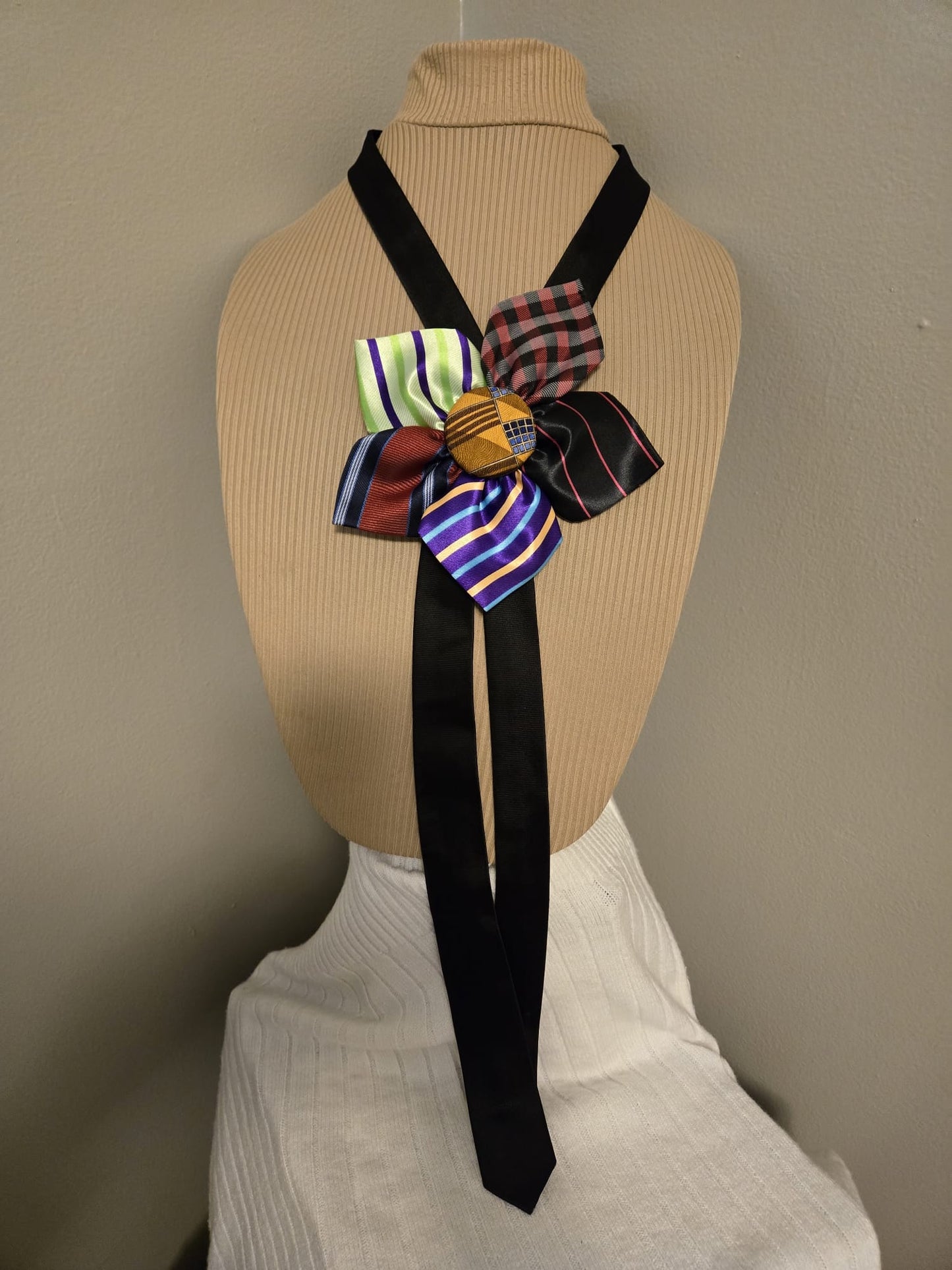 Wacky Flower | Mama's Ties