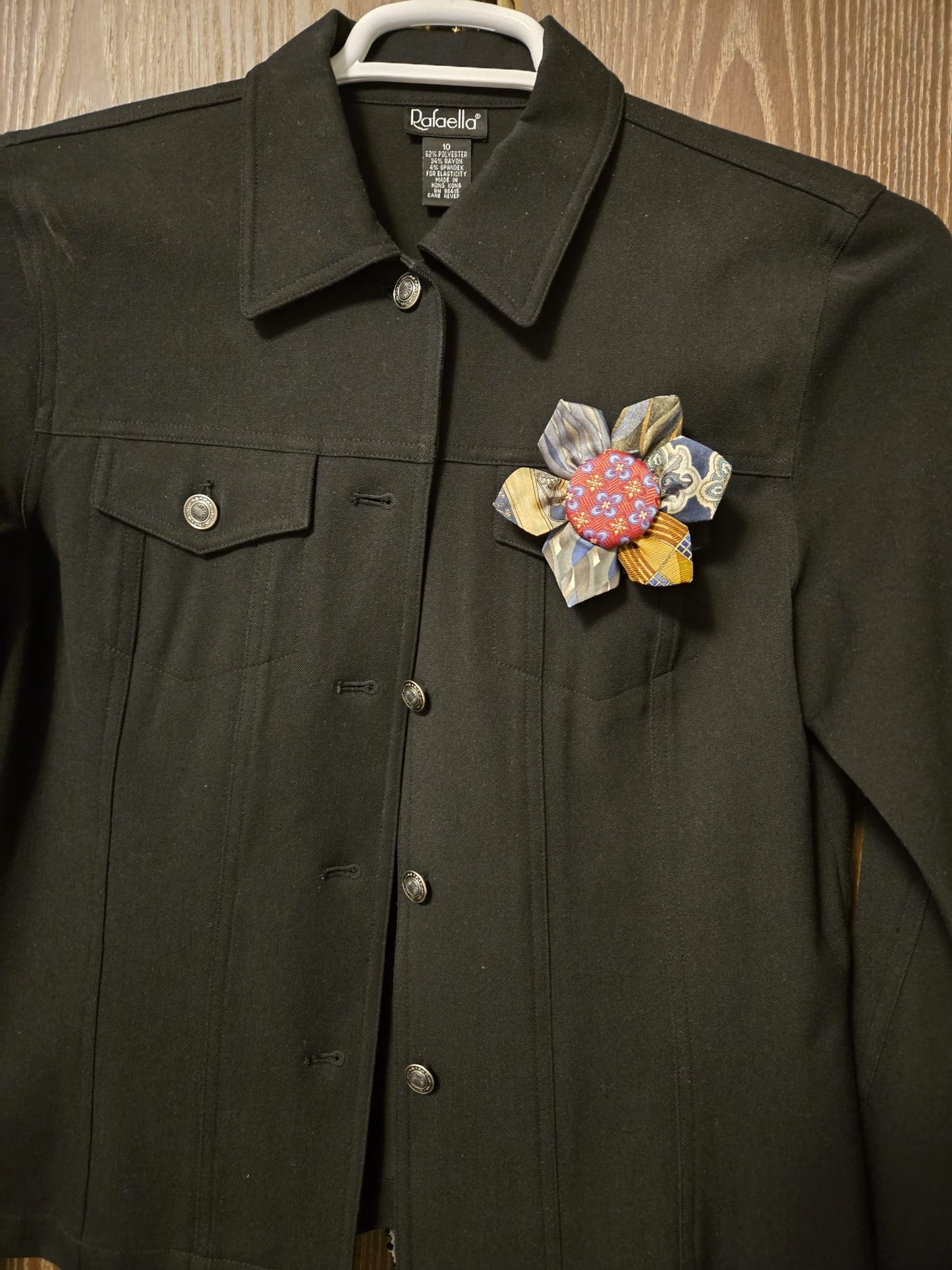 Sunflower Pins | Mama's Ties