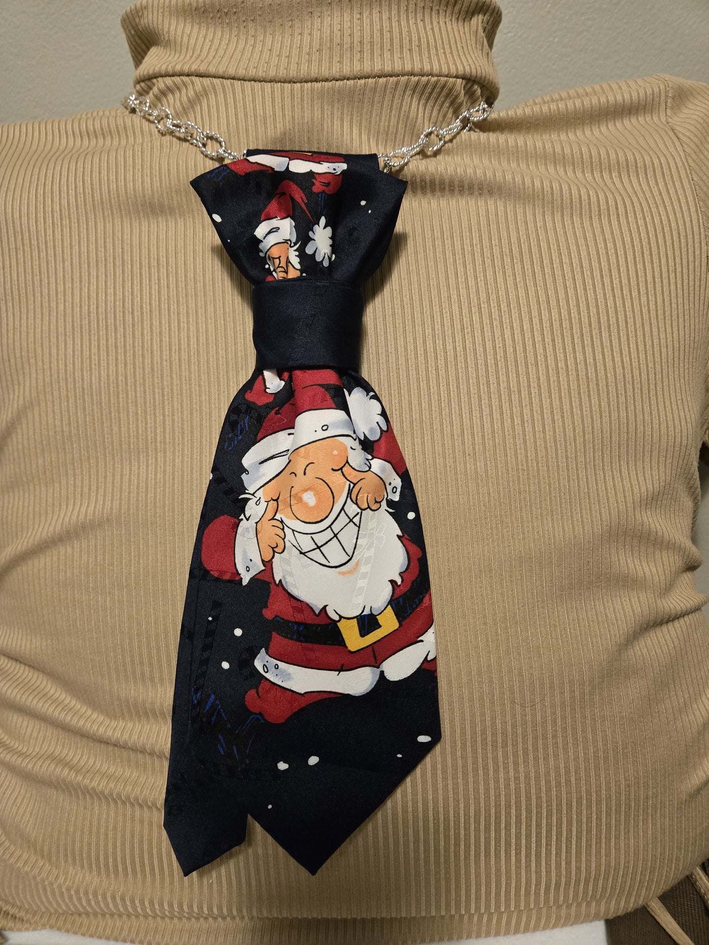 Dancing Santa | Mama's Ties